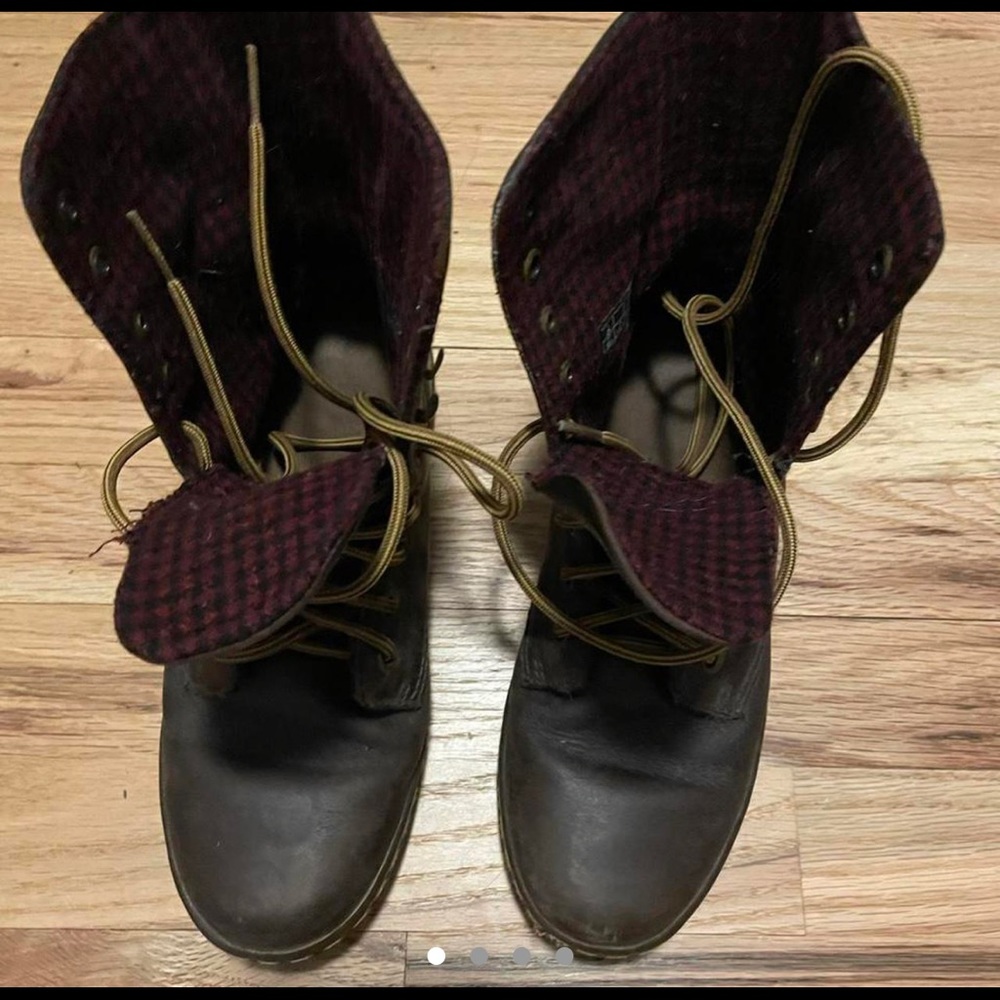 Doc Martens- like new